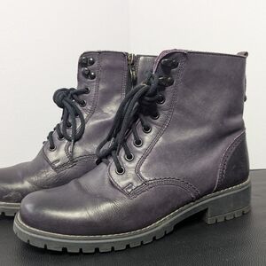V Italia Leather Combat Boots Women’s 38 (7.5/8) Purple Lace-Up Lug Sole Ankle